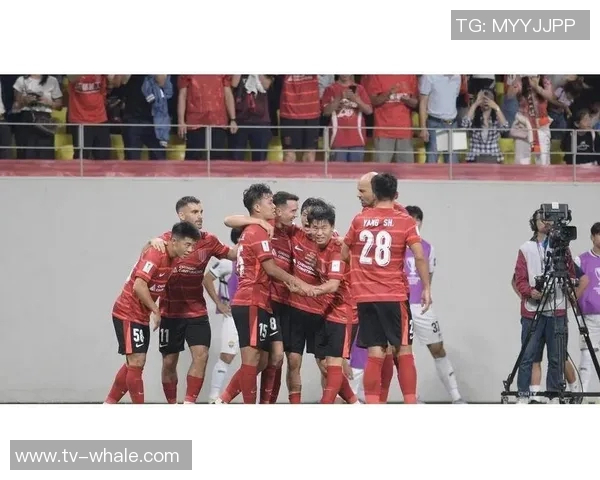 全主力出战申花力克对手成亚冠唯一胜者蓉城海港轮换阵容遭遇失利