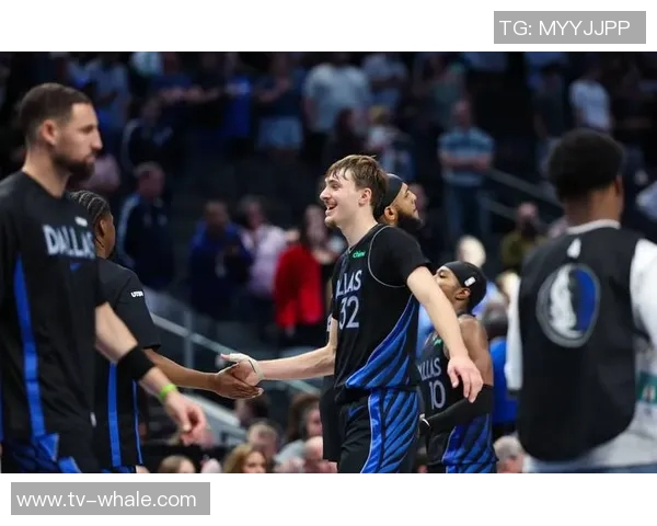 未来可期弗拉格19岁后场均195分69板65助三分命中率超四成