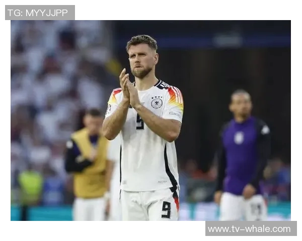 米兰积极寻求租借菲尔克鲁格以应对希门尼斯受伤带来的前锋短缺问题