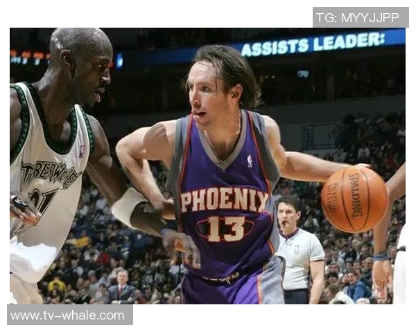 卡里克盛赞赫拉芬贝赫防守纪律性与聪明才智兼备并具备出色传球能力 卡里克盛赞赫拉芬贝赫防守纪律性与聪明才智兼备并具备出色传球能力