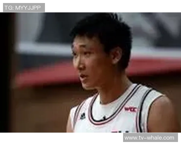 淡厚然替补出场10分钟表现亮眼NCAA常规赛中3投2中贡献4分继续加油